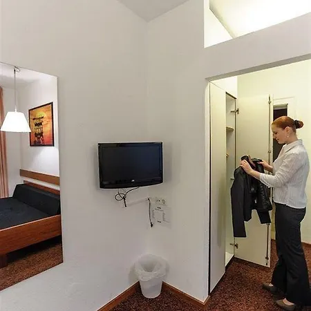 Boell Hotel 3*