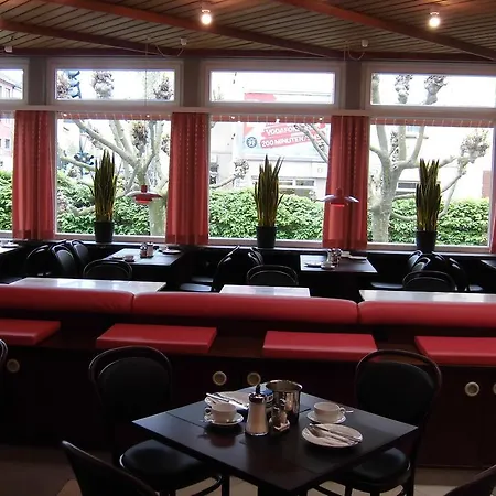 Hotel Boell 3*
